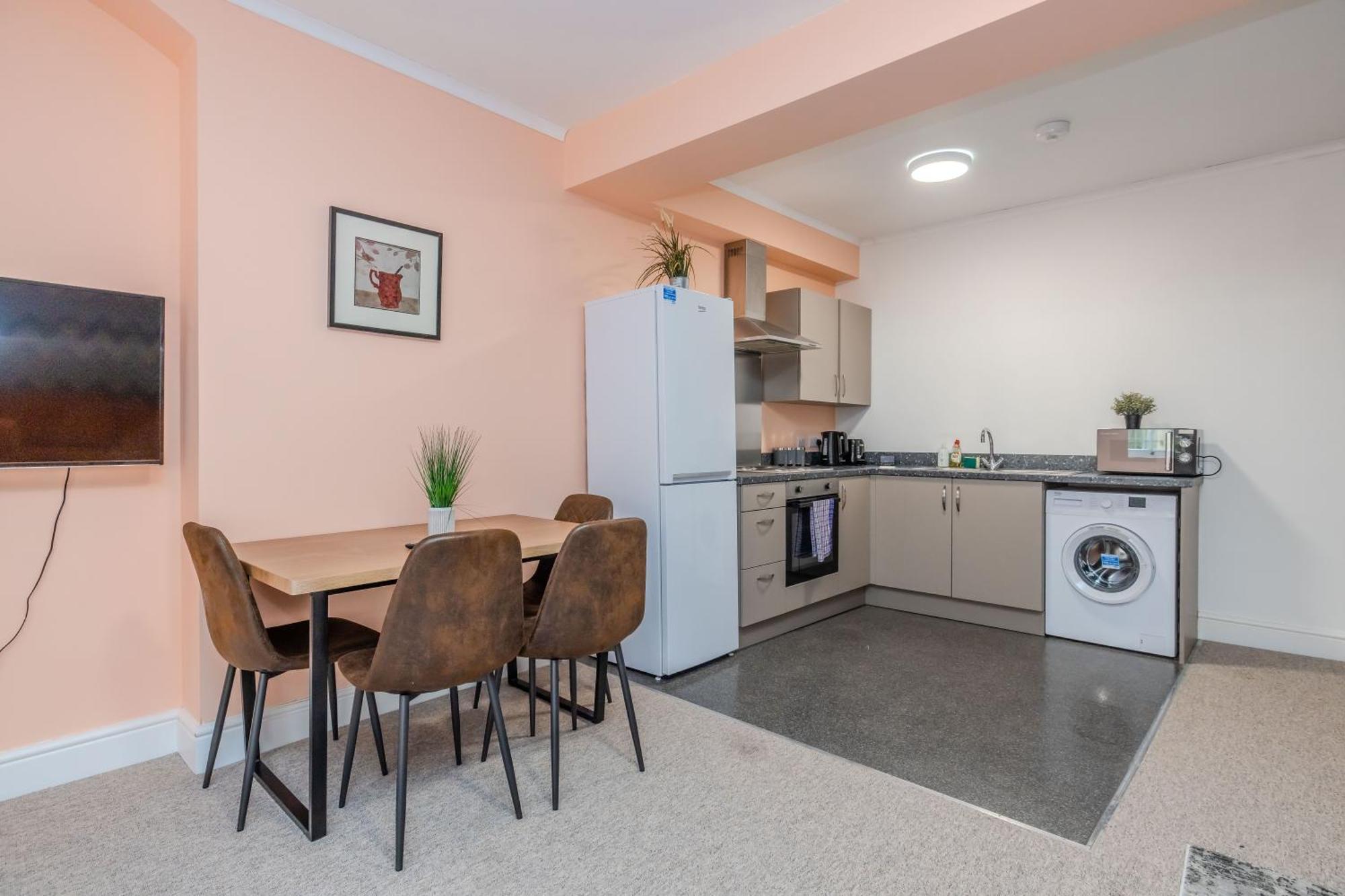 Flash Sale Special Offer Central Hove 2 Bedroom Flat Bn310Firbase 외부 사진